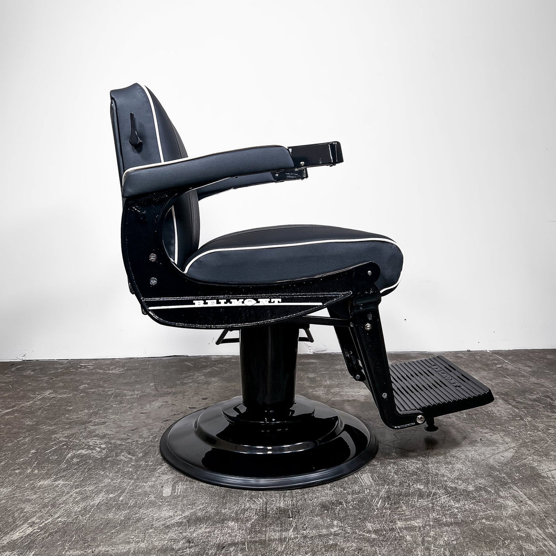 7 Reasons Takara Belmont Barber Chairs Are the Best