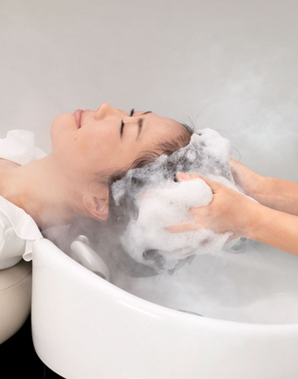 Steam Rejuvenating Japanese Head Spa Scalp Treatment