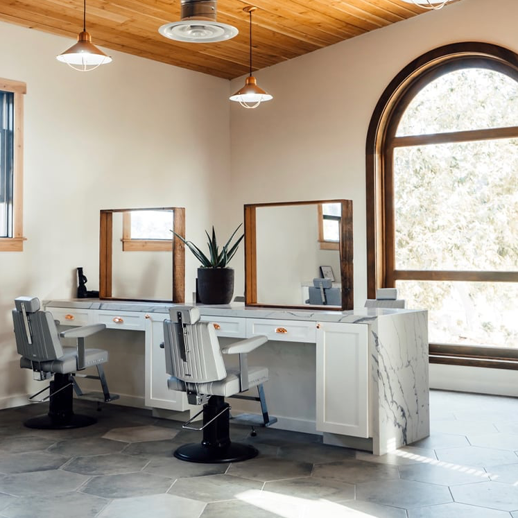 Takara Belmont Dainty Icon Barber Chair Diamond Stitch