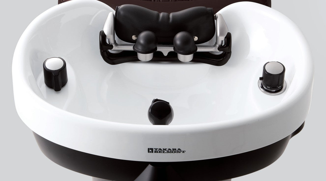 Yume Japanese Head Spa A transformative head spa experience that promotes relaxation and calm, as well as actively improving scalp health, and well-being.